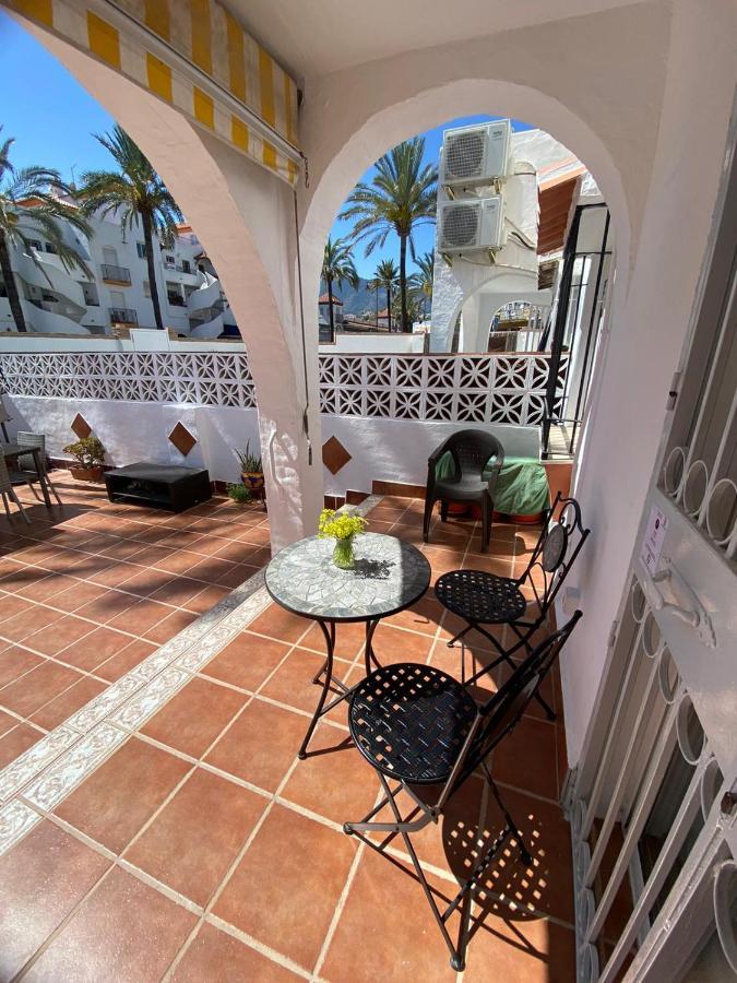 Casa De Las Palmeras ベナルマデナ エクステリア 写真