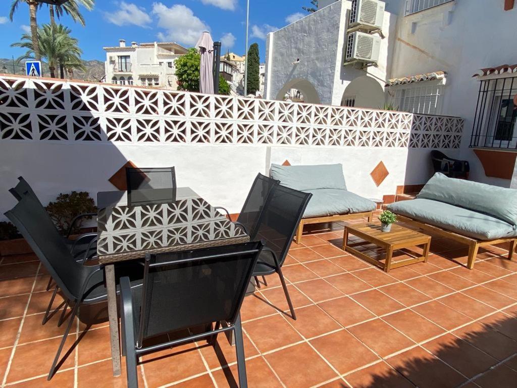 Casa De Las Palmeras ベナルマデナ エクステリア 写真
